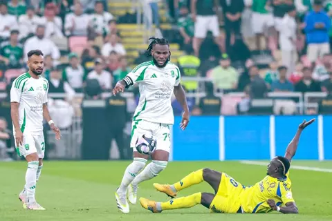 كيسيه: نعتذر لجمهور الأهلي.. ورغبة النصر في الفوز كانت أقوى منا